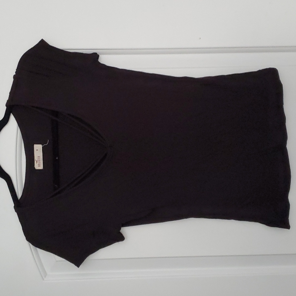 Black strappy Hollister tshirt